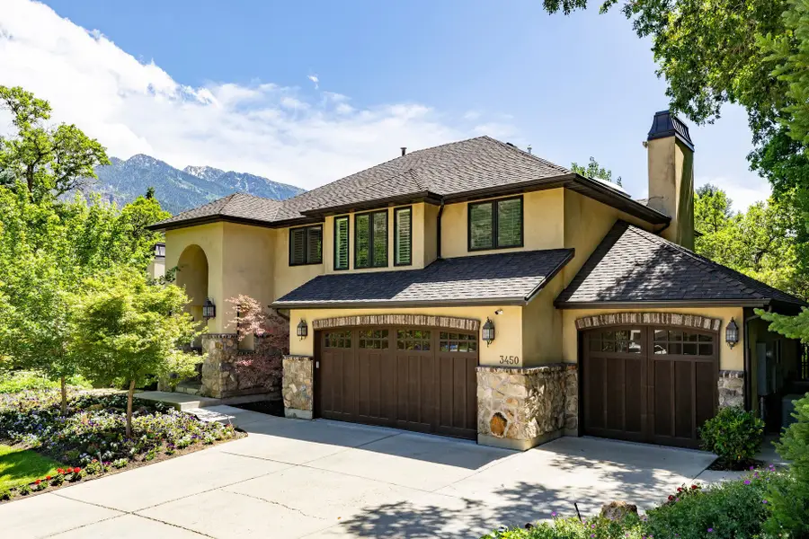 3450 E Hidden Oak Dr, Cottonwood Heights, UT 84121 - #2