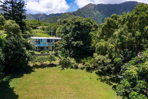 47-337 Mahakea Road, Kaneohe, HI 96744