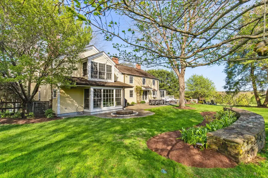 151 Oakland Street, Wellesley, MA 02481 - #2