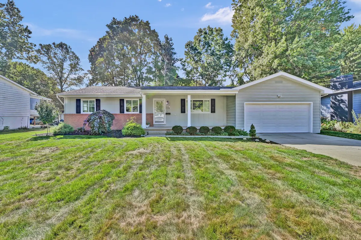 720 Ivan Drive, Kent, OH 44240 - Image #1