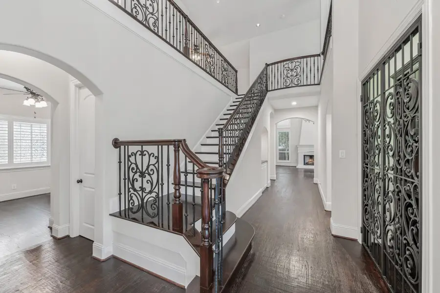 9131 Cochran Bluff Lane, Dallas, TX 75220 - #3