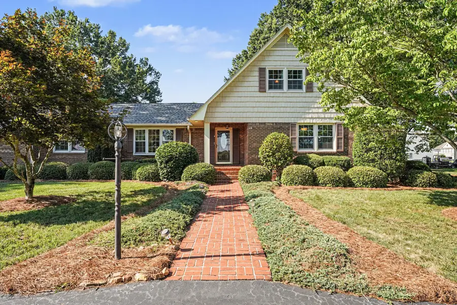 8025 Reynolda Road, Pfafftown, NC 27040 - #2