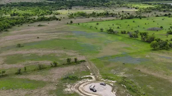 103 Meadow View Trail, Hillsboro, TX 76645