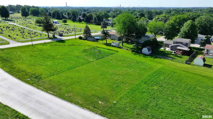 1813 Zara, Clinton, IA 52732 - Image #3