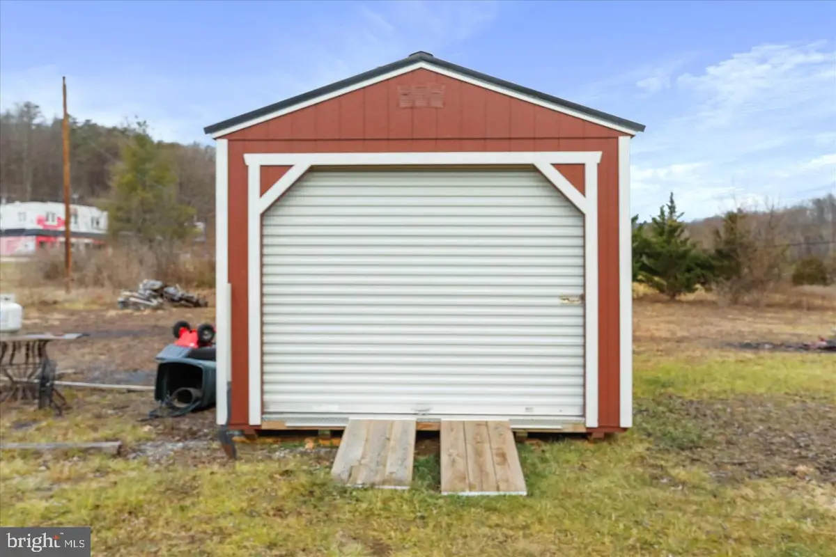 21531 National Pike Ne, Flintstone, MD 21530 - #1