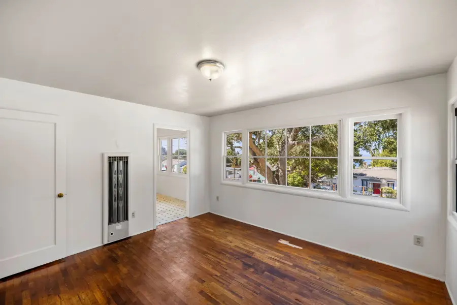 306 9th Street, Pacific Grove, CA 93950 - #3