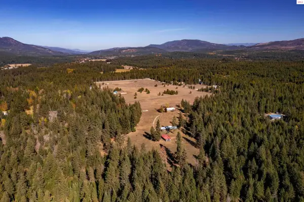 364 Misty Meadow LN, Athol, ID 83801