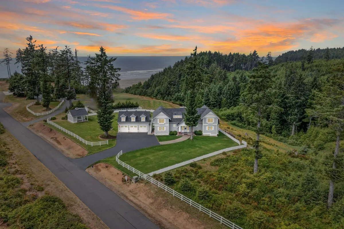 30 Chauncey Lane W, Pacific Beach, WA 98571 - #1