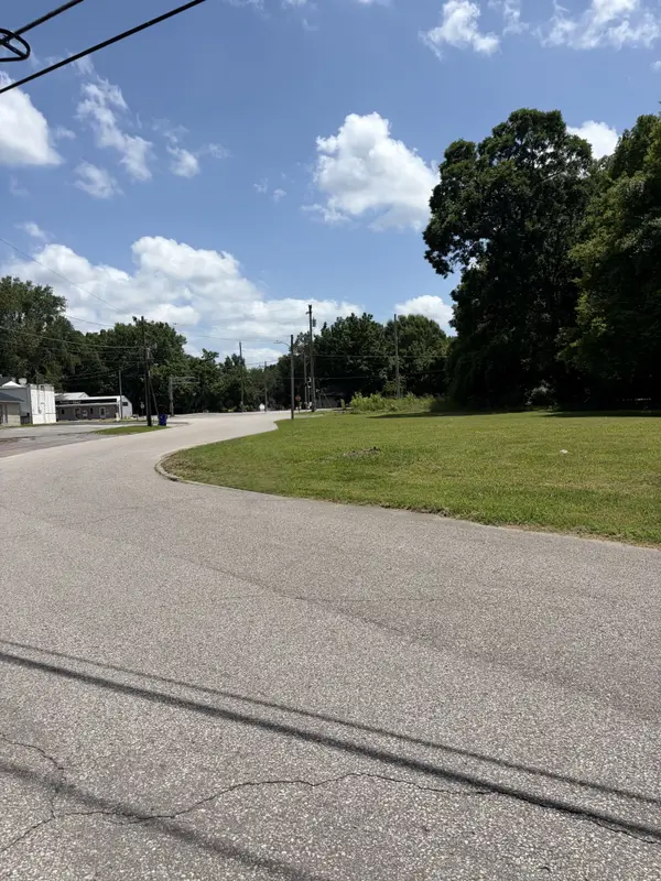 0 Euclid Avenue, Mc Kenzie, TN 38201