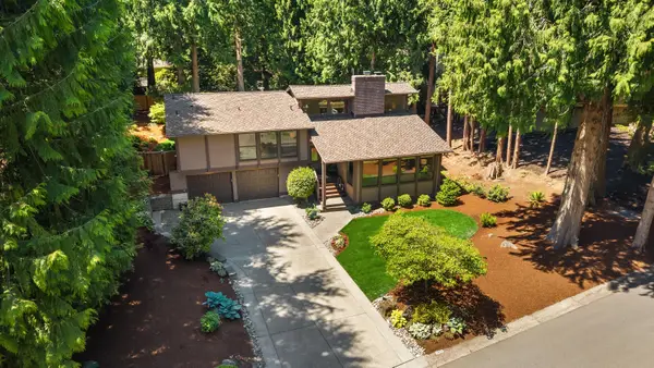 3415 211th Avenue Ne, Sammamish, WA 98074
