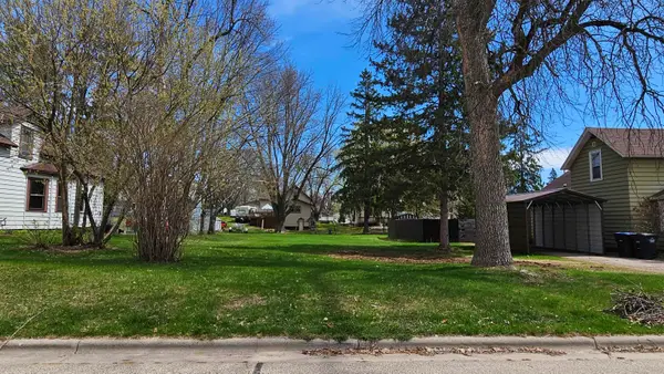 WEED STREET, Shawano, WI 54166