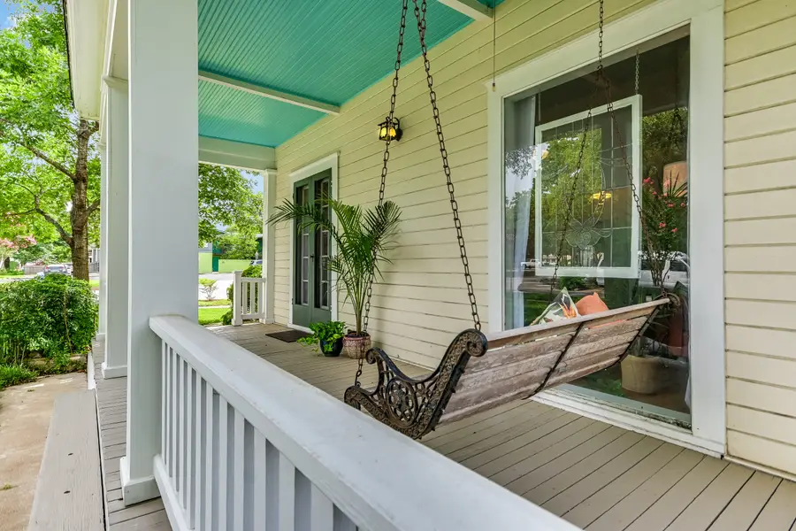 200 W 40th St, Austin, TX 78751 - #3