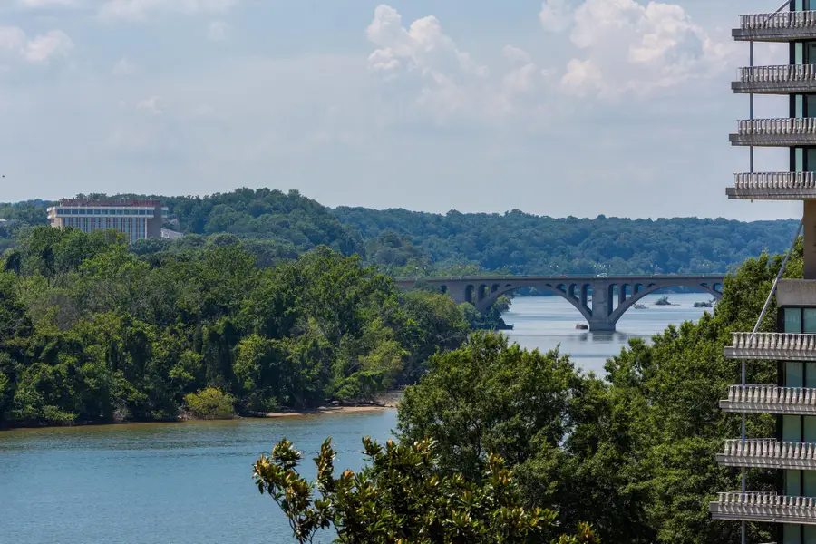 2500 Virginia Ave Nw #715, Washington, DC 20037 - Image #2