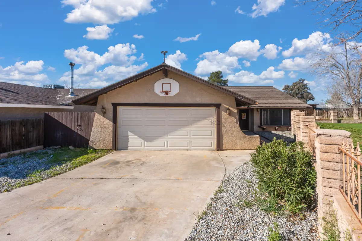 13802 Red Hill, Victorville, CA 92395 - #1