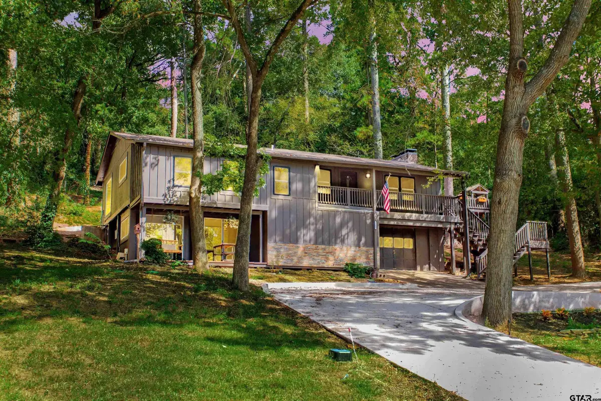 211 Hideaway Lane Central Lane, Hideaway, TX 75771 - Image #1