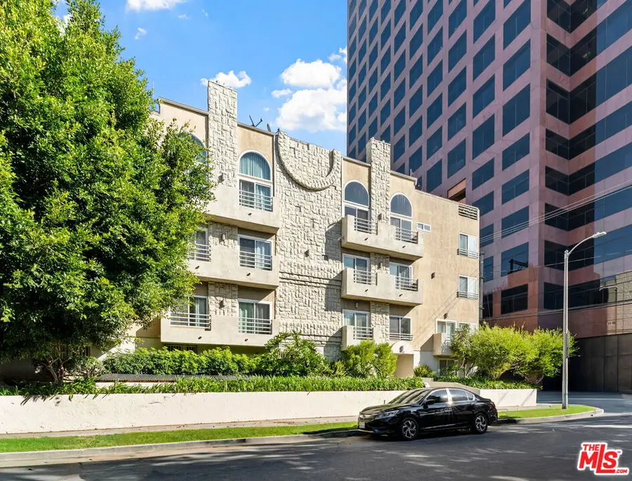 1160 Granville Avenue #108, Los Angeles, CA 90049 - Image #2