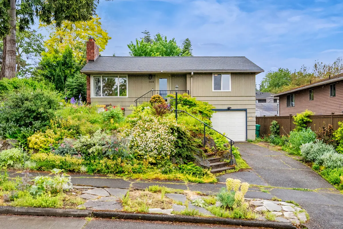 5109 S Angeline Street, Seattle, WA 98118 - #1