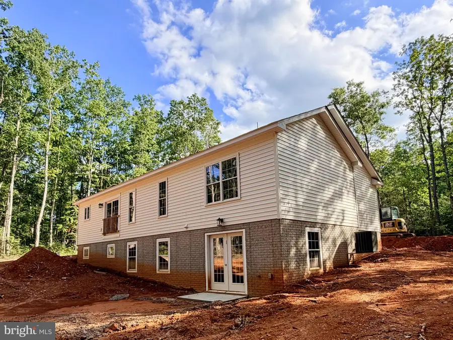 12256 Autumn Ridge Ln, Unionville, VA 22567 - #2