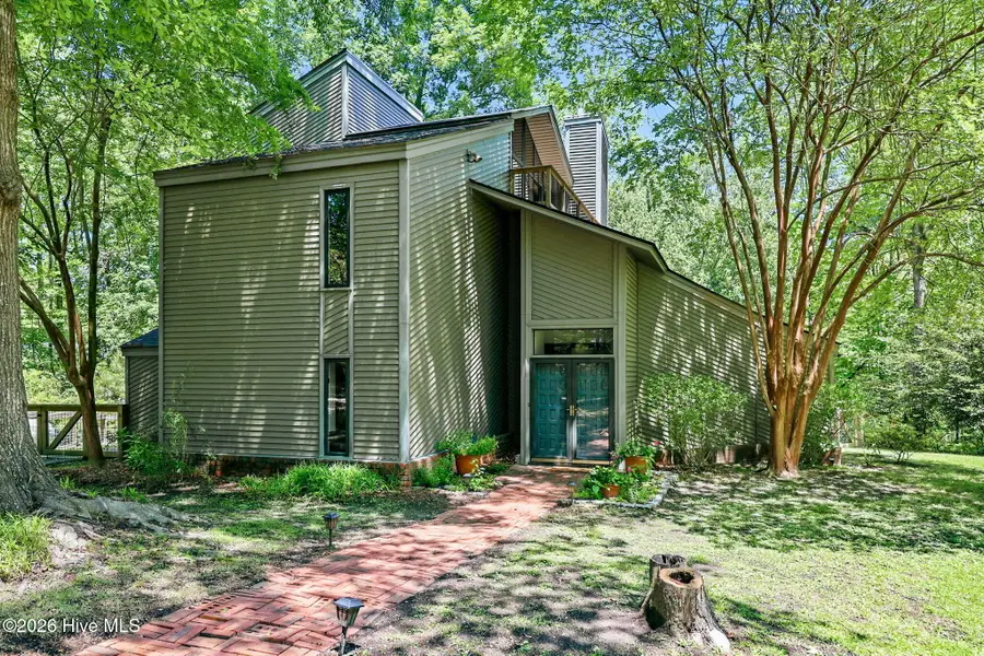 127 Hampton Drive, Washington, NC 27889 - #3