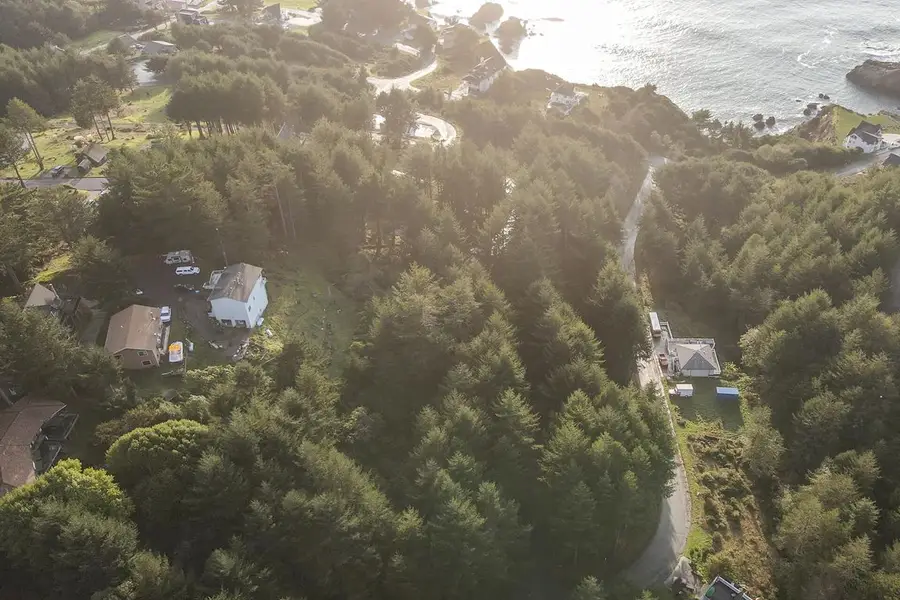 694 Upper Pacific Drive, Shelter Cove, CA 95589 - #3