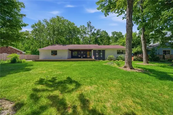 6842 Metro Park Drive, Mayfield Village, OH 44143