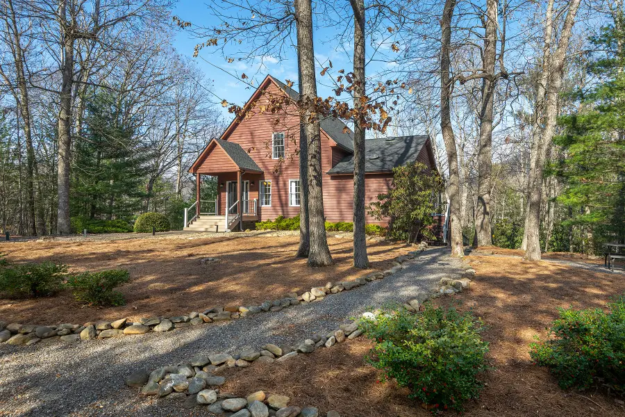 125 Buffalo Trail, Asheville, NC 28805 - #2