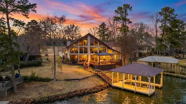 1419 Tanglewood E, Hideaway, TX 75771