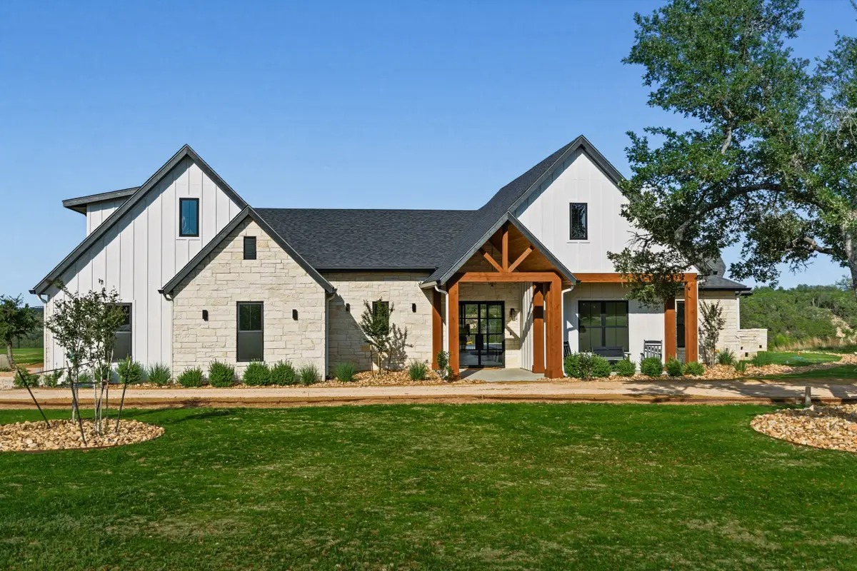 598 Lookout Mountain Rd, Johnson City, TX 78636 - #1