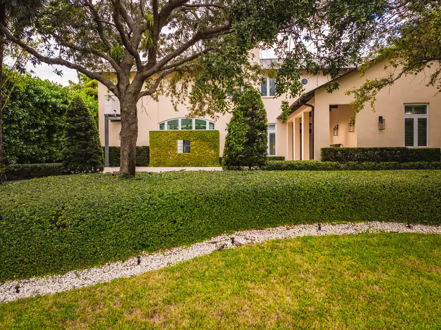 7370 Vistalmar St, Coral Gables, FL 33143 - #2