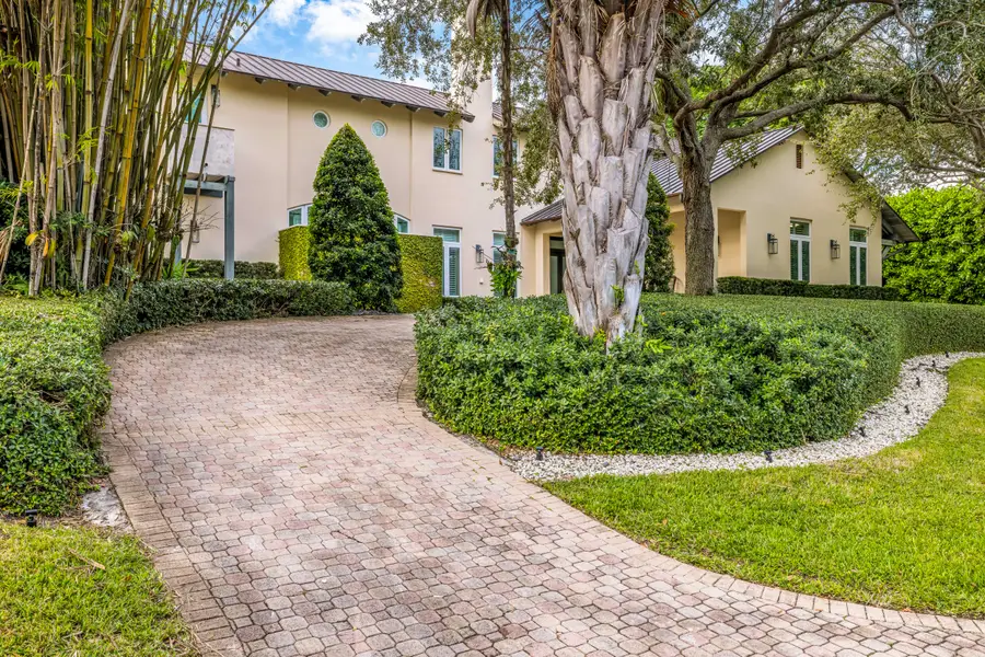 7370 Vistalmar St, Coral Gables, FL 33143 - #3