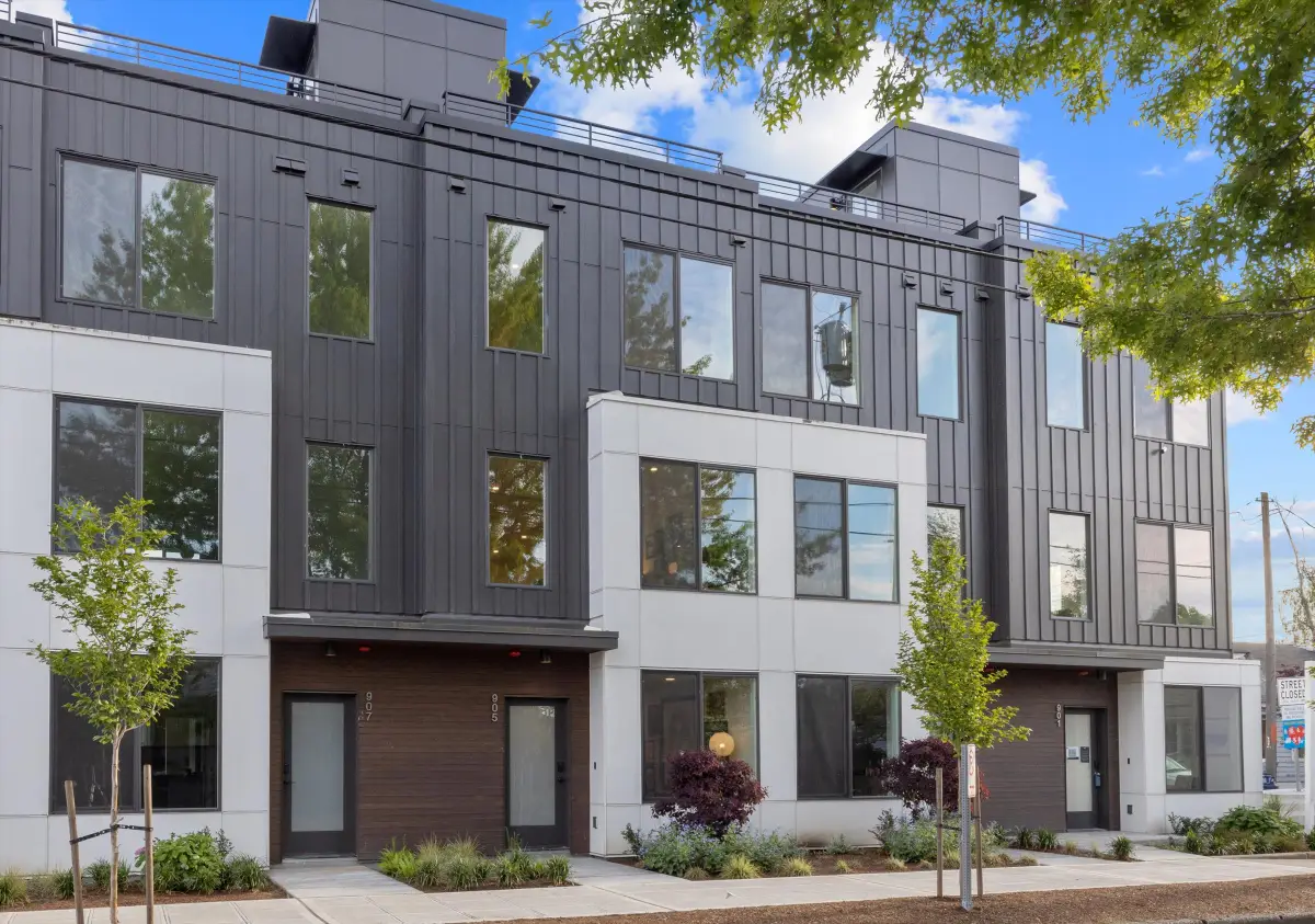 6602 Carleton Avenue S #B, Seattle, WA 98108 - #1