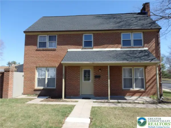 201 Lancaster Ct, QUAKERTOWN, PA 18951