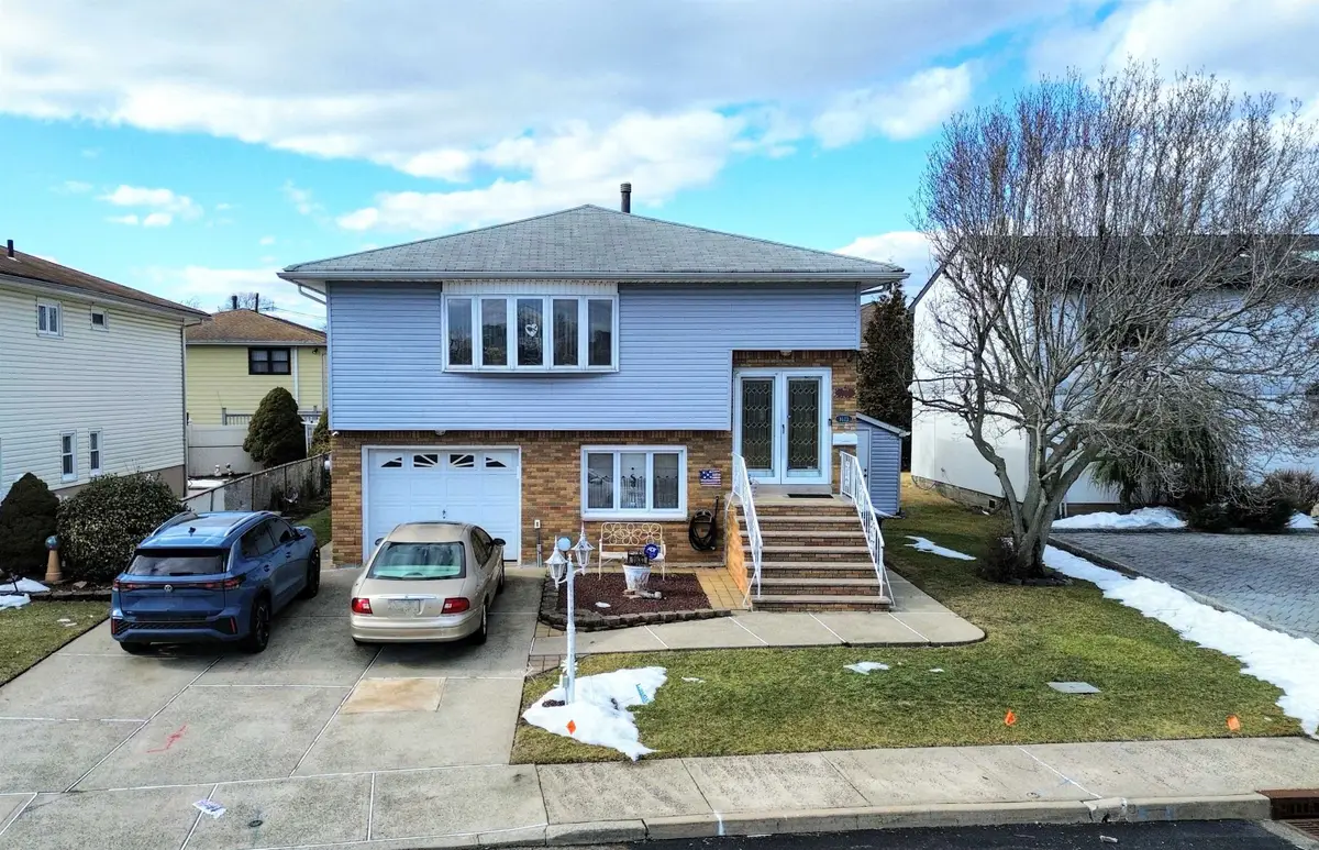 1033 Park Drive, Secaucus, NJ 07094 - #1