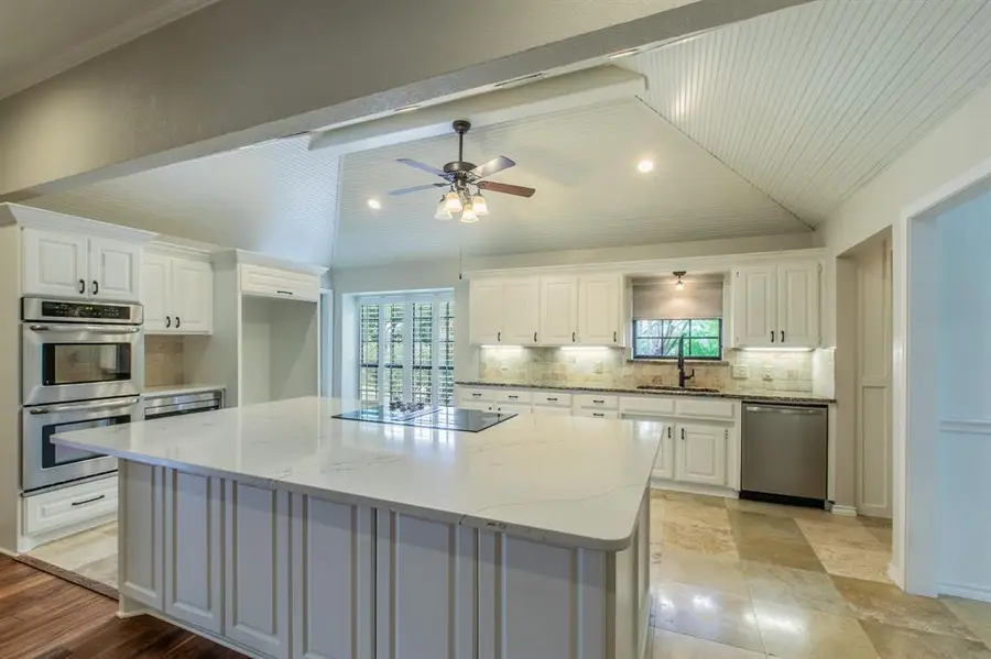 1925 Glenbrook Court, Bedford, TX 76021 - #3