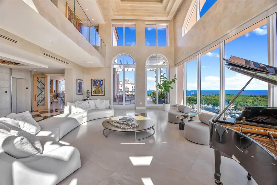 60 Edgewater Dr #TS-A, Coral Gables, FL 33133 - #2