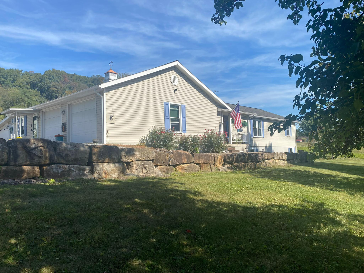 158 Farm Drive, Thompsontown, PA 17094 - Image #1