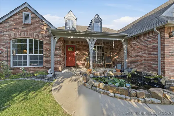 809 S 71st Street S, Broken Arrow, OK 74014