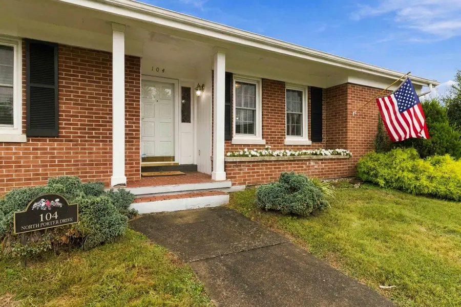 104 N Porter Drive, Richmond, KY 40475 - #2