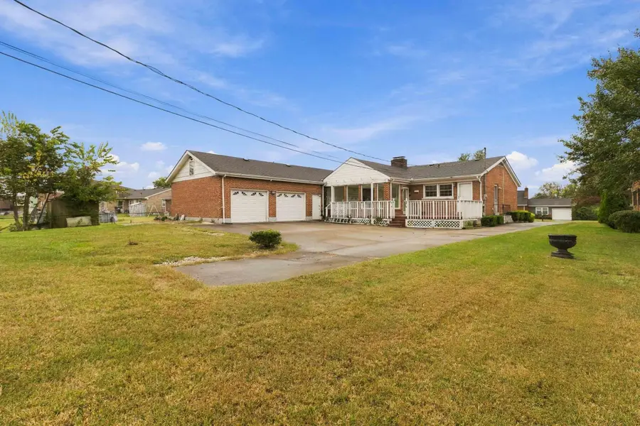 104 N Porter Drive, Richmond, KY 40475 - #3