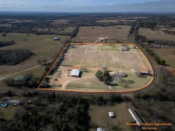 4220 Fm 235, Jacksonville, TX 75766