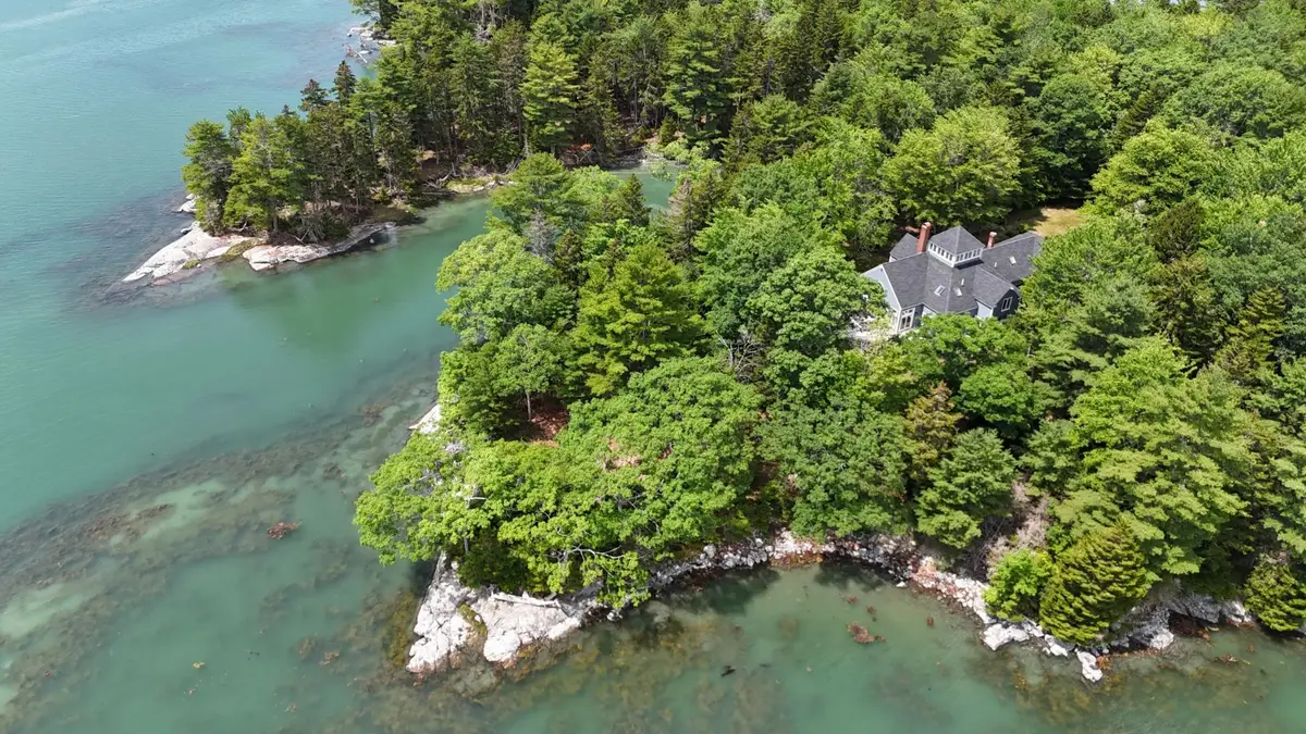 82 Falcon Lane, Lamoine, ME 04605 - #1
