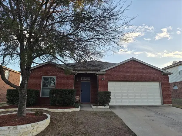 808 Dunkirk Lane, Arlington, TX 76017