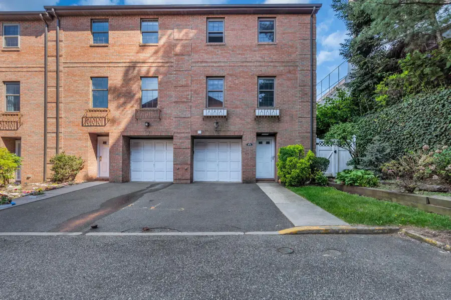 3661 Meadow Lane, North Bergen, NJ 07047 - #2