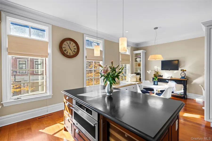 12 Rivers Edge Drive, Tarrytown, NY 10591 - #2