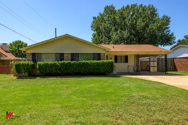 1404 Holiday Place, Bossier City, LA 71112