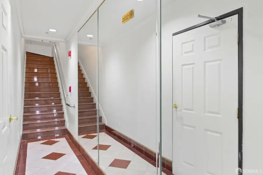 1233 20th Avenue, San Francisco, CA 94122 - Image #3