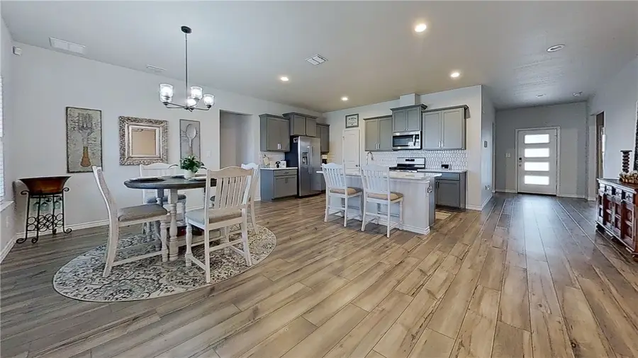 7602 Bayley, Corpus Christi, TX 78414 - Image #3