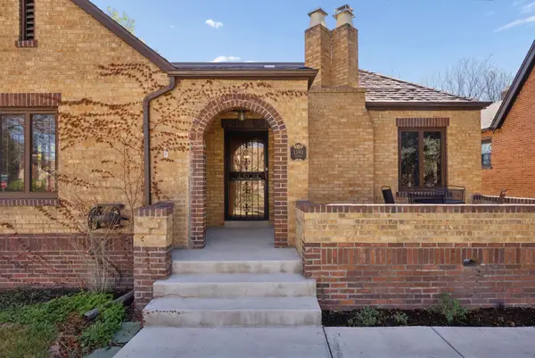 1390 Eudora Street, Denver, CO 80220