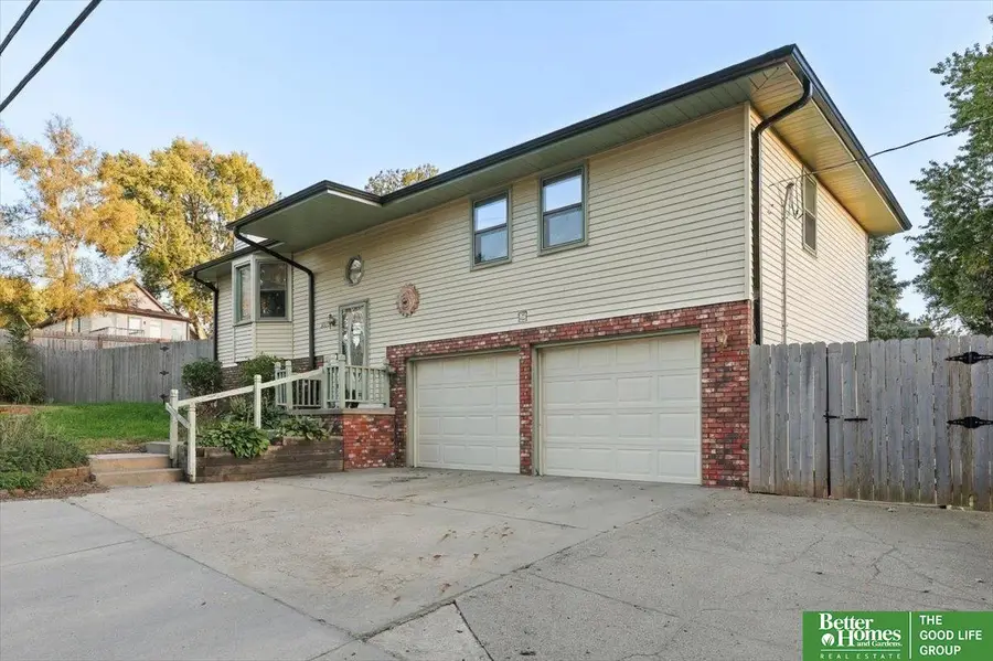5053 S Street, Omaha, NE 68117 - #3