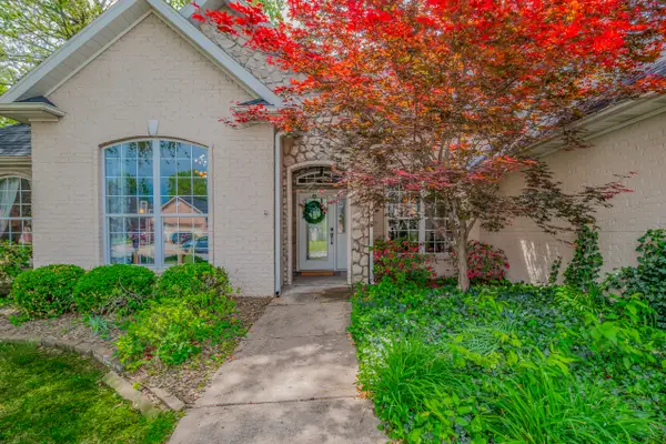 4410 W Arlington Drive, Rogers, AR 72758